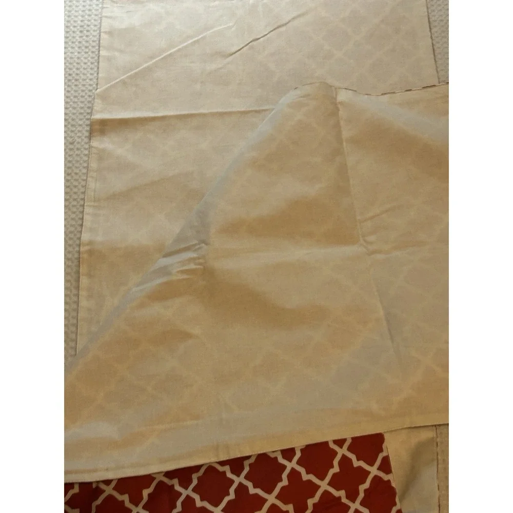 Pottery Barn - Cotton Long Table Runner 108